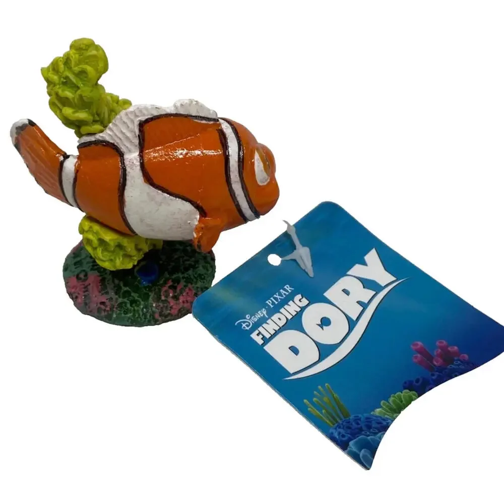 PENN PLAX Disney Pixar Finding Dory NEMO w/GREEN CORAL RESIN Aquarium Ornament